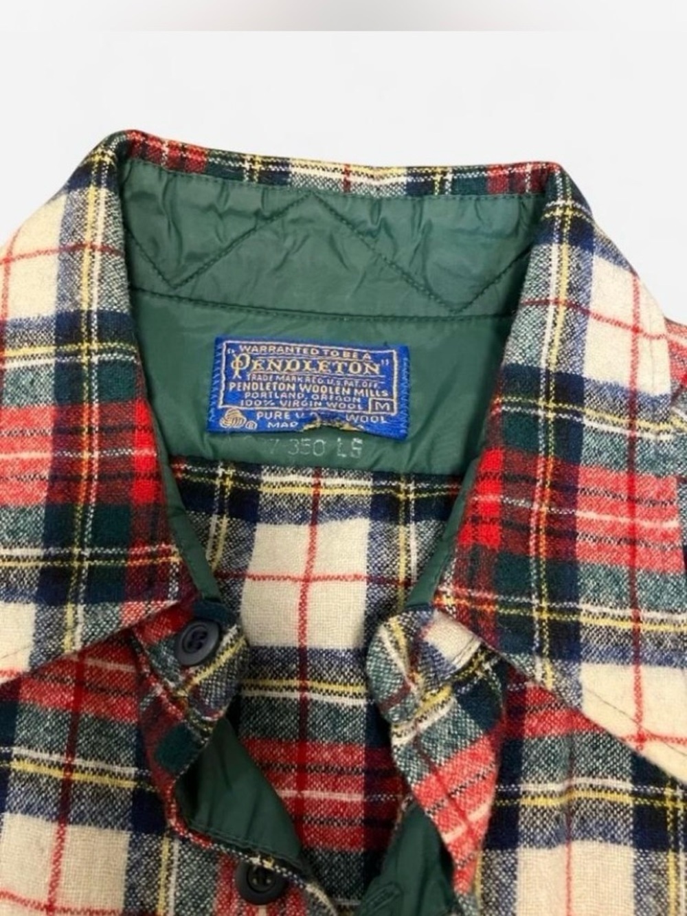Pendleton Virgin Wool Quilt Lined Plaid Button Down USA Made Size Medium - Picture 2 of 7